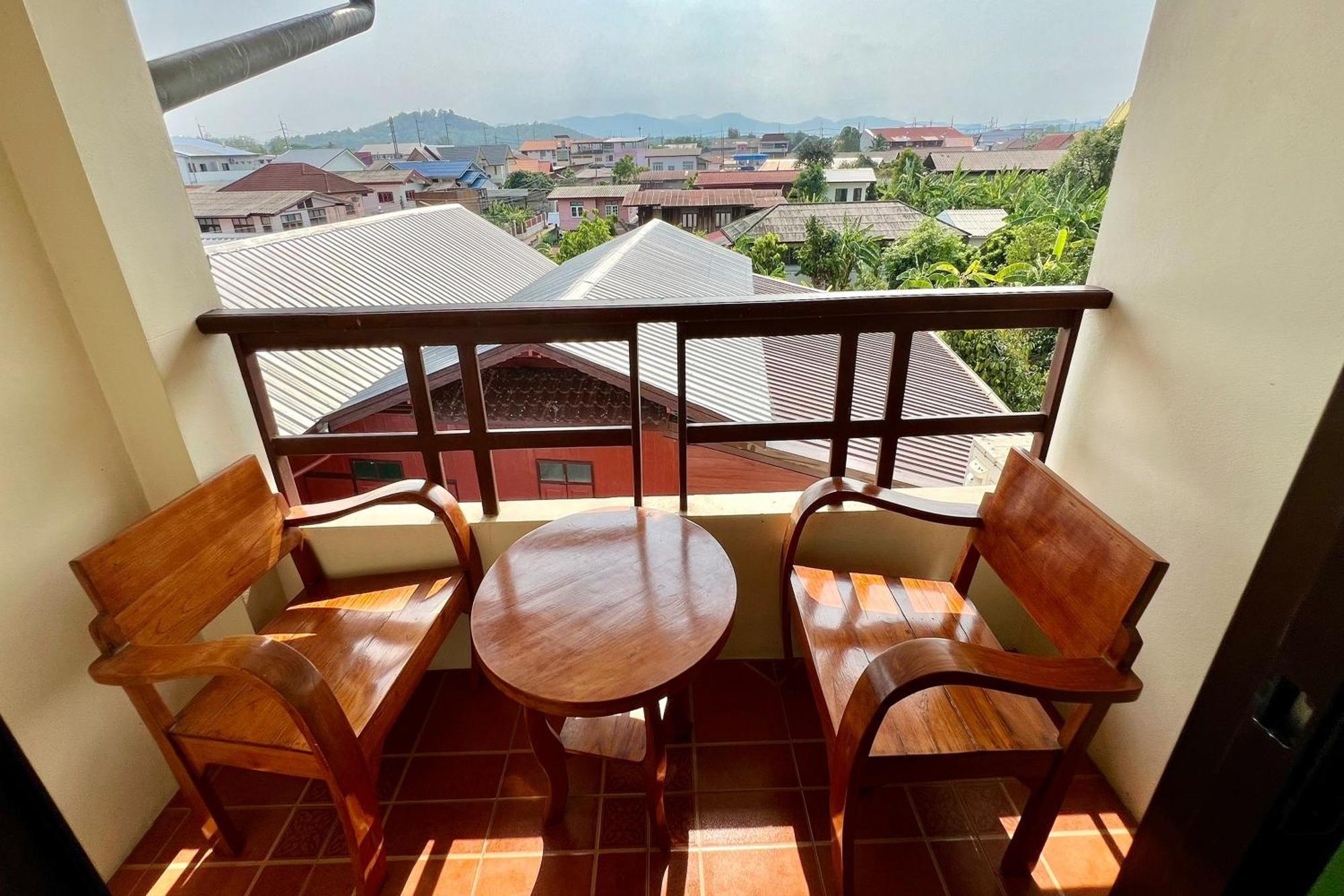 Sawadeelanna Hotel Nan Buitenkant foto