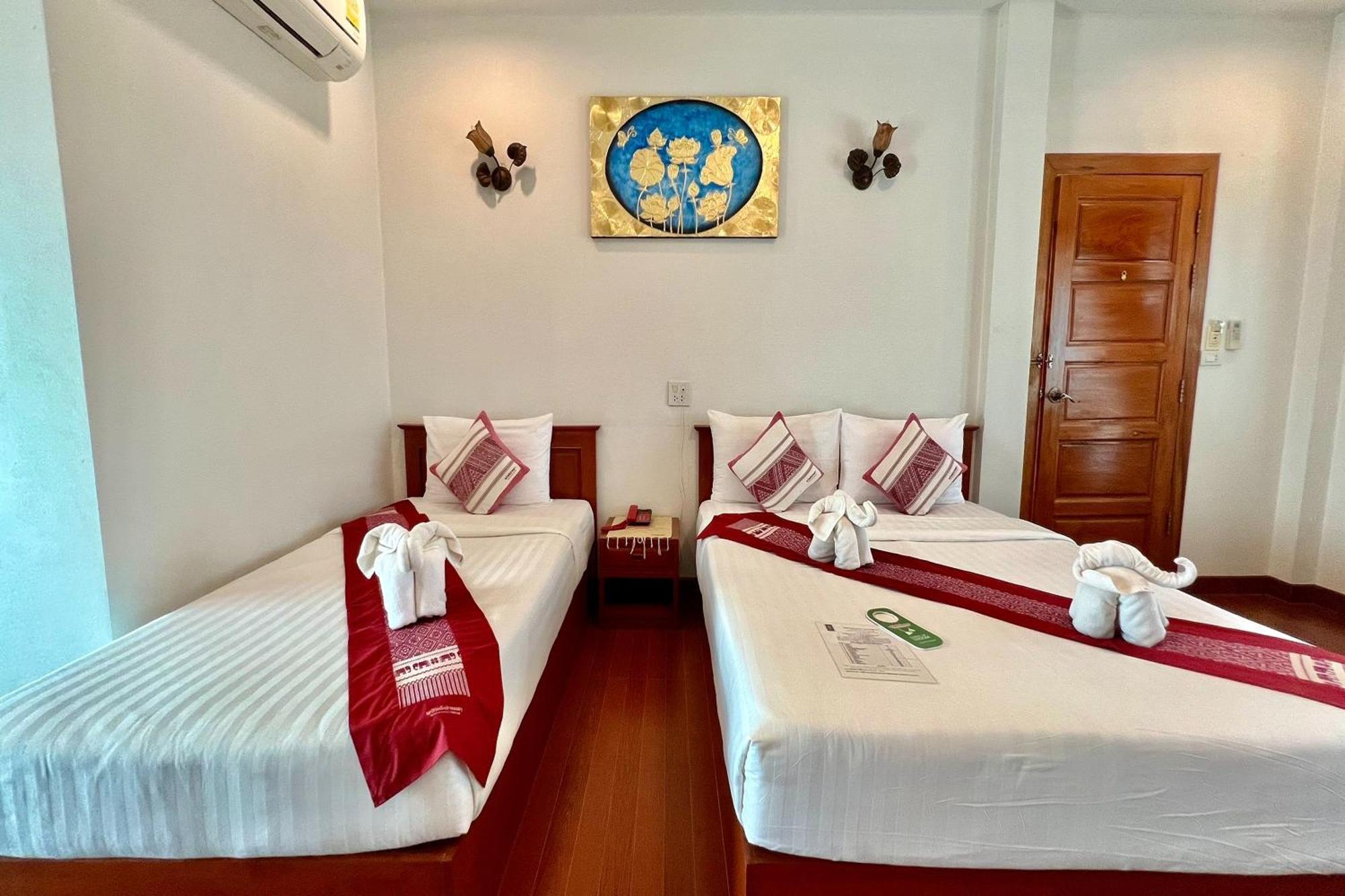 Sawadeelanna Hotel Nan Buitenkant foto