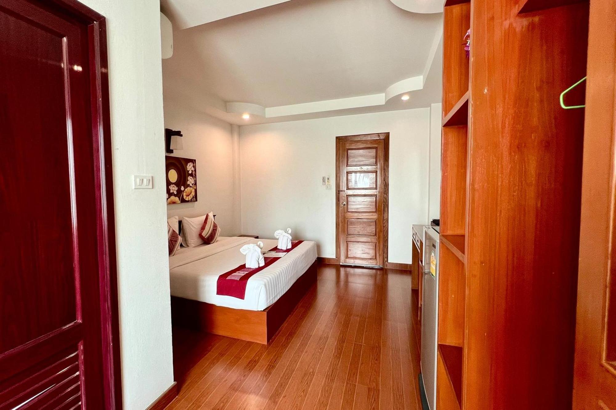 Sawadeelanna Hotel Nan Buitenkant foto